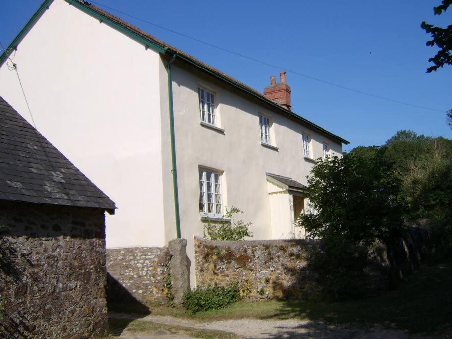 Farmer Bob'S Farmhouse Barnstaple Eksteriør bilde